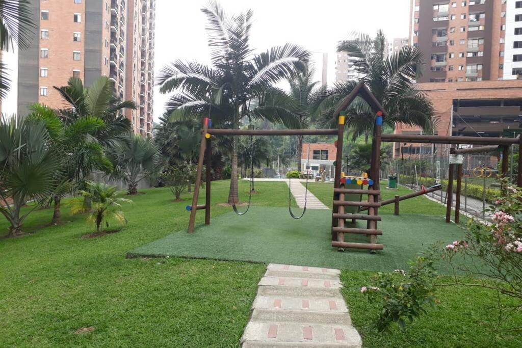 Hermoso Y Acogedor Apartamento En Belen Rodeo Alto Apartment เมเดยิน ภายนอก รูปภาพ